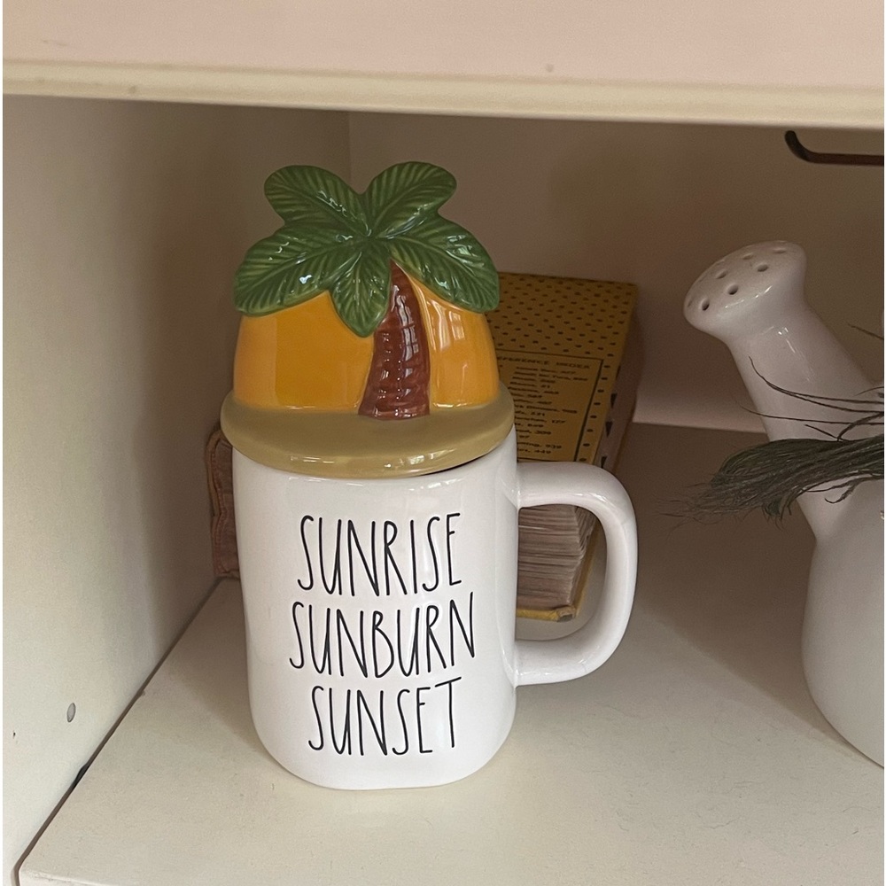 Rae Dunn mugs